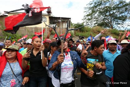 Nicaragüenses reclaman paz y justicia en las calles 