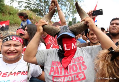 Nicaragüenses reclaman paz y justicia en las calles 