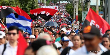Nicaragüenses reclaman paz y justicia en las calles 