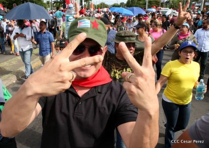 Nicaragüenses reclaman paz y justicia en las calles 