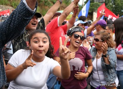 Nicaragüenses reclaman paz y justicia en las calles 