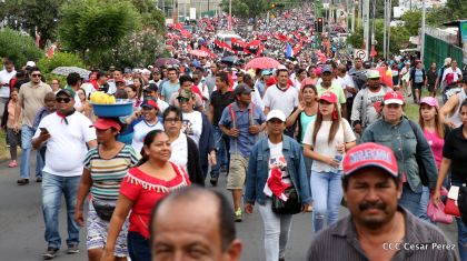 Nicaragüenses reclaman paz y justicia en las calles 