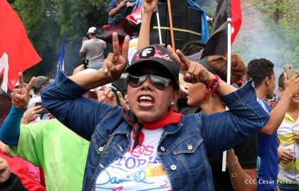 Nicaragüenses reclaman paz y justicia en las calles 