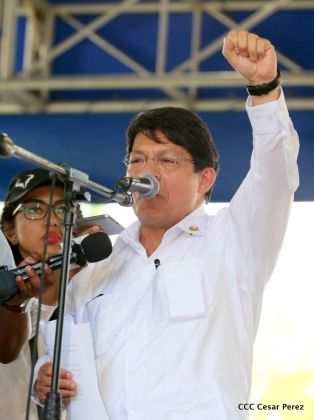 Nicaragüenses reclaman paz y justicia en las calles 