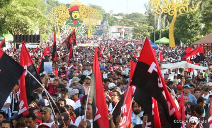Nicaragüenses reclaman paz y justicia en las calles 