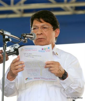 Nicaragüenses reclaman paz y justicia en las calles 