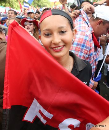 Nicaragüenses reclaman paz y justicia en las calles 