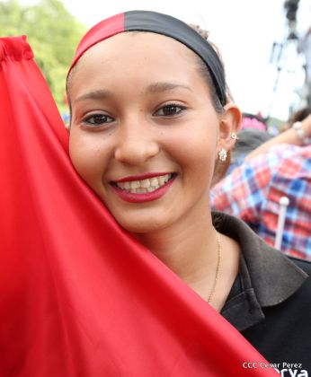 Nicaragüenses reclaman paz y justicia en las calles 