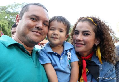 Nicaragüenses reclaman paz y justicia en las calles 