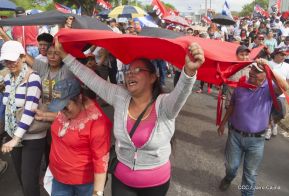 Mar de pueblo reclama justicia y reparación para las víctimas y castigo para los terroristas golpistas