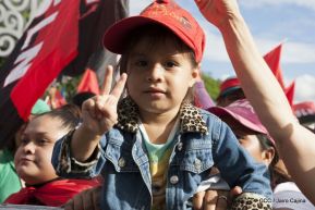 Mar de pueblo reclama justicia y reparación para las víctimas y castigo para los terroristas golpistas