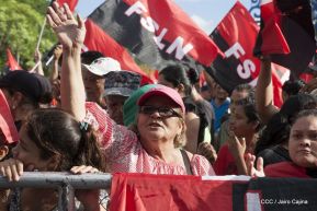 Mar de pueblo reclama justicia y reparación para las víctimas y castigo para los terroristas golpistas