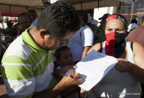 Mar de pueblo reclama justicia y reparación para las víctimas y castigo para los terroristas golpistas