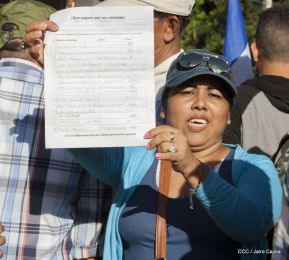 Mar de pueblo reclama justicia y reparación para las víctimas y castigo para los terroristas golpistas