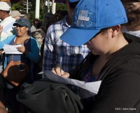 Mar de pueblo reclama justicia y reparación para las víctimas y castigo para los terroristas golpistas