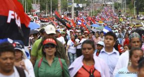 Mar de pueblo reclama justicia y reparación para las víctimas y castigo para los terroristas golpistas