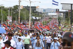 Mar de pueblo reclama justicia y reparación para las víctimas y castigo para los terroristas golpistas
