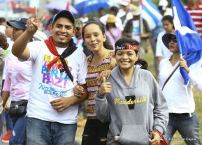 Mar de pueblo reclama justicia y reparación para las víctimas y castigo para los terroristas golpistas