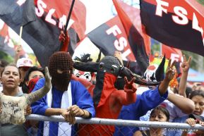 Mar de pueblo reclama justicia y reparación para las víctimas y castigo para los terroristas golpistas