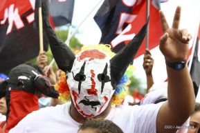 Mar de pueblo reclama justicia y reparación para las víctimas y castigo para los terroristas golpistas