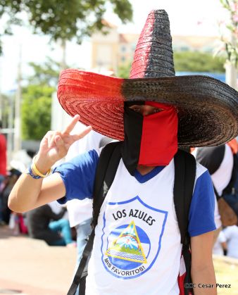 Mar de pueblo reclama justicia y reparación para las víctimas y castigo para los terroristas golpistas