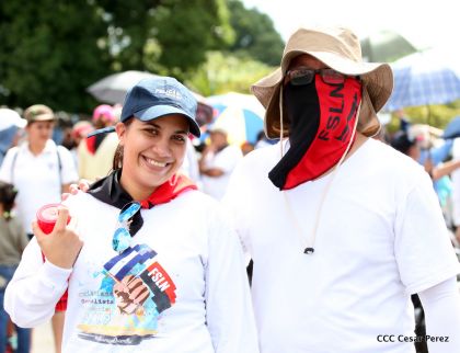 Mar de pueblo reclama justicia y reparación para las víctimas y castigo para los terroristas golpistas