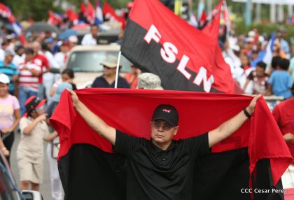 Mar de pueblo reclama justicia y reparación para las víctimas y castigo para los terroristas golpistas