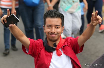 Mar de pueblo reclama justicia y reparación para las víctimas y castigo para los terroristas golpistas