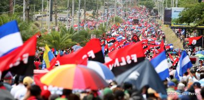 Mar de pueblo reclama justicia y reparación para las víctimas y castigo para los terroristas golpistas