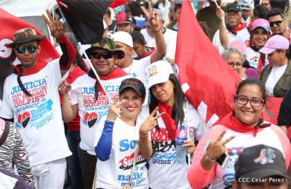 Mar de pueblo reclama justicia y reparación para las víctimas y castigo para los terroristas golpistas