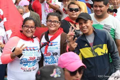 Mar de pueblo reclama justicia y reparación para las víctimas y castigo para los terroristas golpistas