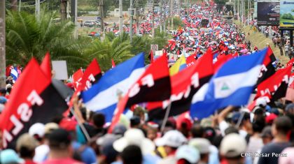 Mar de pueblo reclama justicia y reparación para las víctimas y castigo para los terroristas golpistas