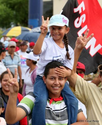 Mar de pueblo reclama justicia y reparación para las víctimas y castigo para los terroristas golpistas