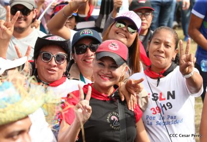 Mar de pueblo reclama justicia y reparación para las víctimas y castigo para los terroristas golpistas