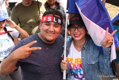 Mar de pueblo reclama justicia y reparación para las víctimas y castigo para los terroristas golpistas