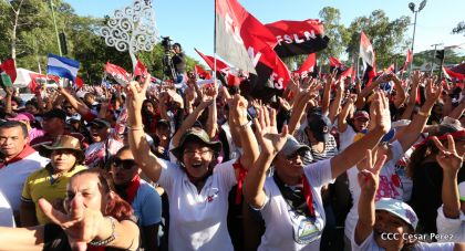 Mar de pueblo reclama justicia y reparación para las víctimas y castigo para los terroristas golpistas