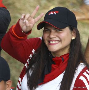 Miles piden Justicia para las víctimas del terrorismo golpista y conmemoran el 38 Aniversario de la Alfabetización