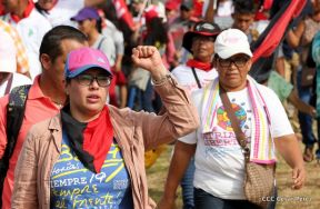 Miles piden Justicia para las víctimas del terrorismo golpista y conmemoran el 38 Aniversario de la Alfabetización