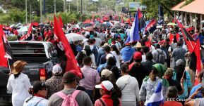 Miles piden Justicia para las víctimas del terrorismo golpista y conmemoran el 38 Aniversario de la Alfabetización