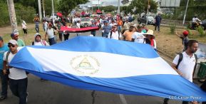 Miles piden Justicia para las víctimas del terrorismo golpista y conmemoran el 38 Aniversario de la Alfabetización