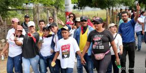 Miles piden Justicia para las víctimas del terrorismo golpista y conmemoran el 38 Aniversario de la Alfabetización