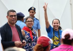 Miles piden Justicia para las víctimas del terrorismo golpista y conmemoran el 38 Aniversario de la Alfabetización