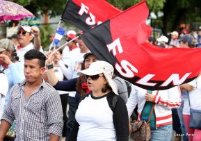 Miles piden Justicia para las víctimas del terrorismo golpista y conmemoran el 38 Aniversario de la Alfabetización