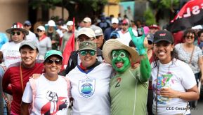 Miles piden Justicia para las víctimas del terrorismo golpista y conmemoran el 38 Aniversario de la Alfabetización