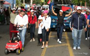 Miles piden Justicia para las víctimas del terrorismo golpista y conmemoran el 38 Aniversario de la Alfabetización