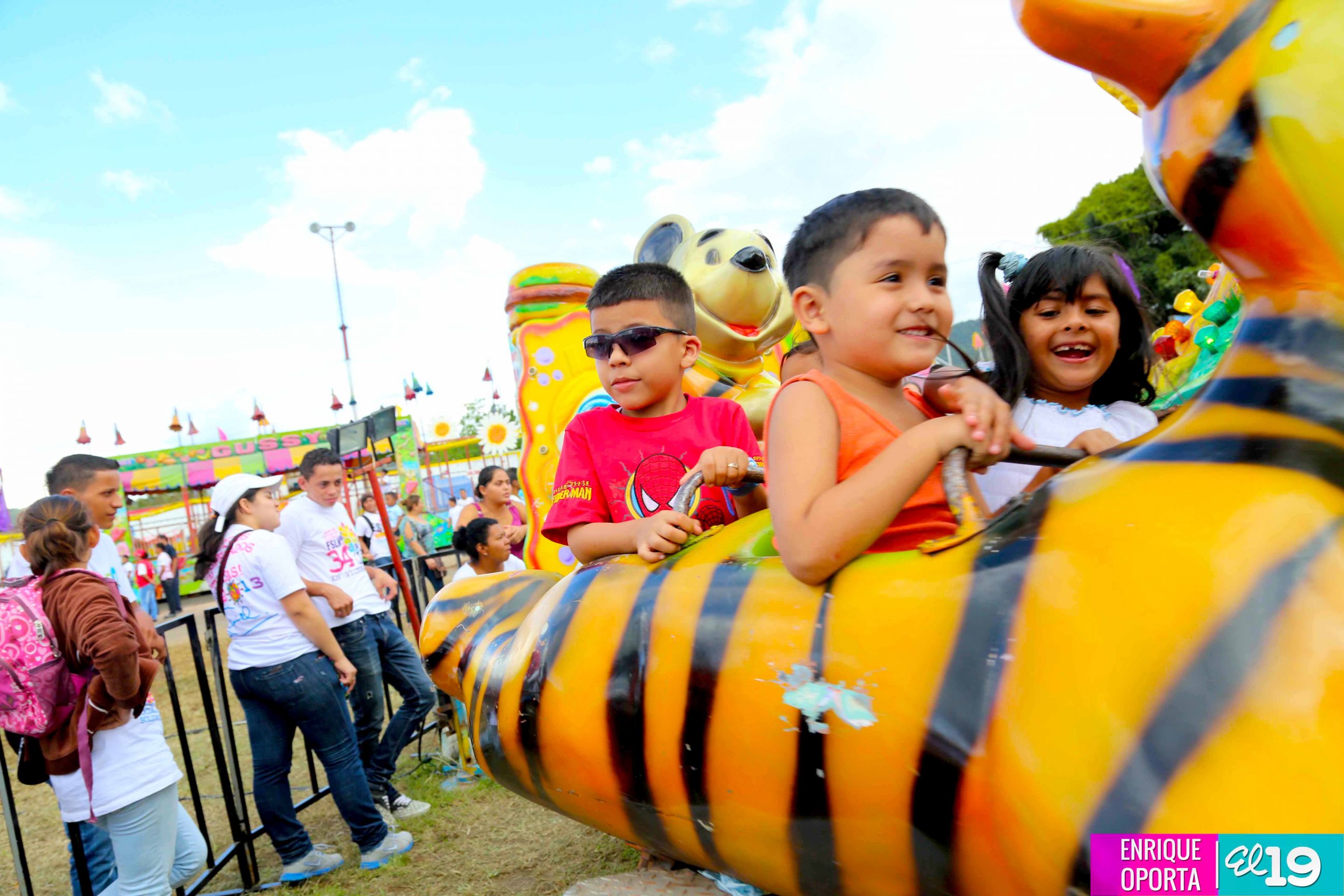 Parque de la Niñez Feliz en Estelí (13 Noviembre 2013)