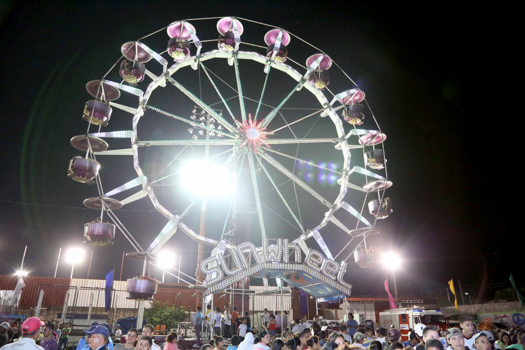 Parque de la Niñez Feliz en Estelí (13 Noviembre 2013)