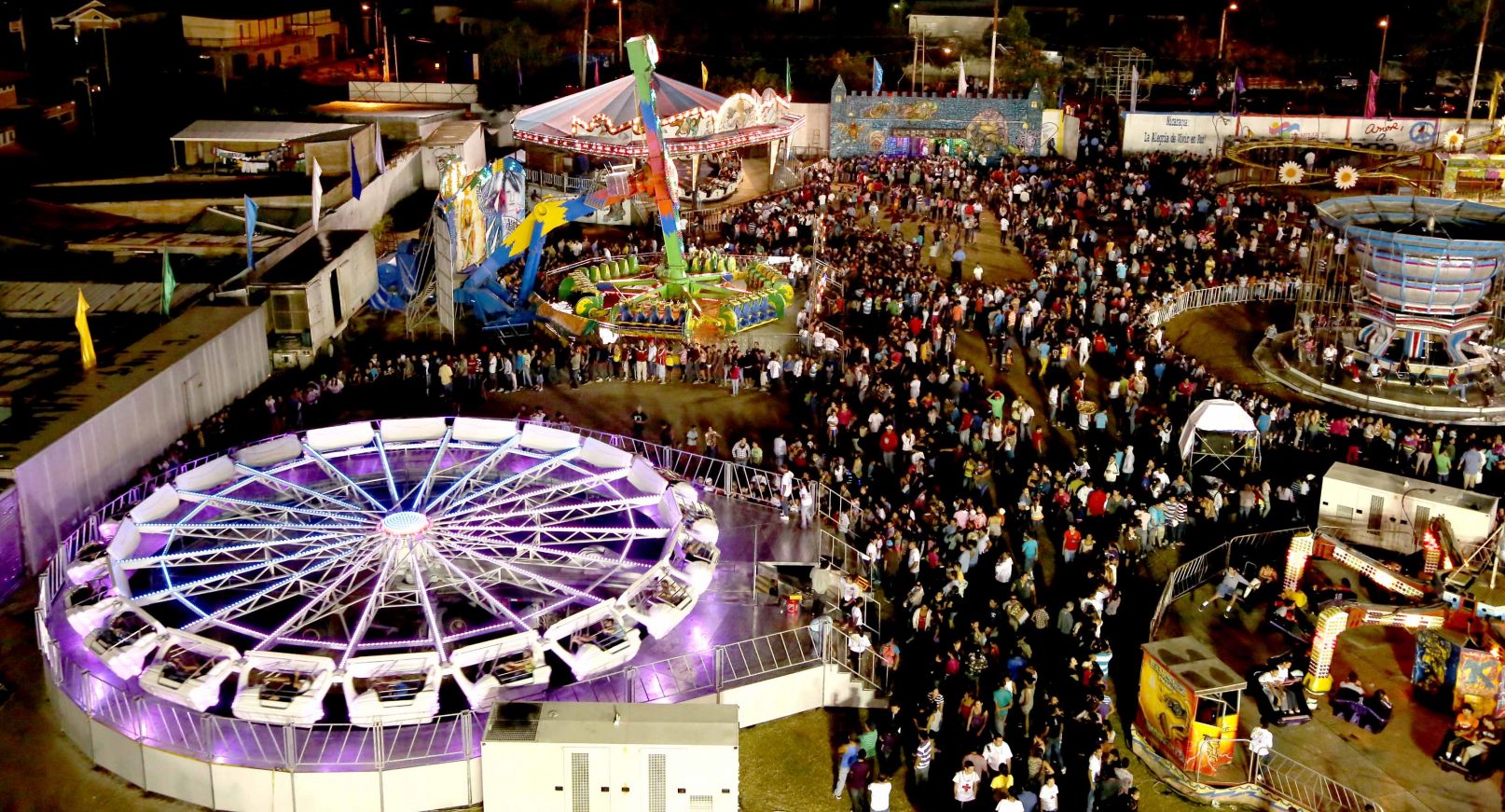 Parque de la Niñez Feliz en Estelí (13 Noviembre 2013)