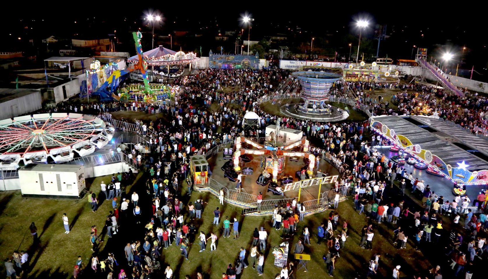 Parque de la Niñez Feliz en Estelí (13 Noviembre 2013)