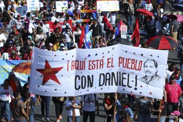 Gigantesca Caminata por la Justicia y la Vida